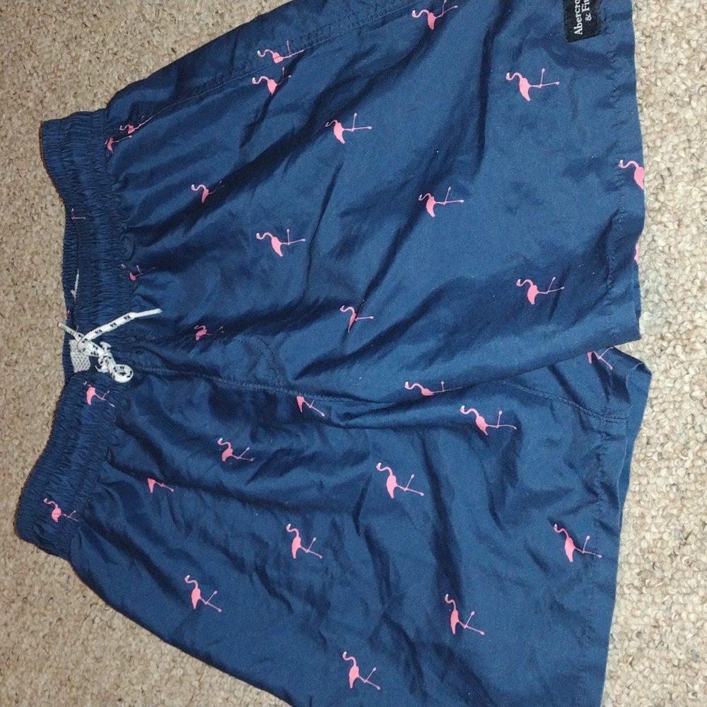 Used 15/16 Abercrombie kids swim shorts